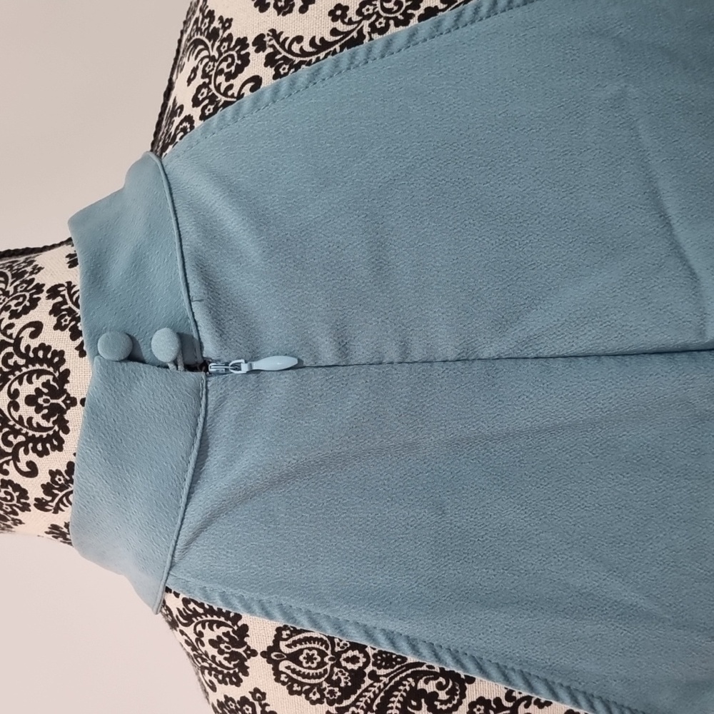 Ajoy, teal playsuit, layered ruffles, tie waist, high neck, back zip, size 12 - Picture 8 of 10